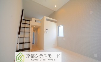 「スキップフロアタイプ」のお洒落な「ロフト付き」のお部屋です♪