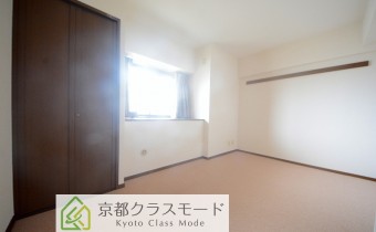 Room6