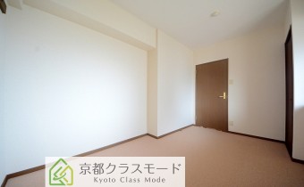Room6