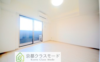 Room7.9