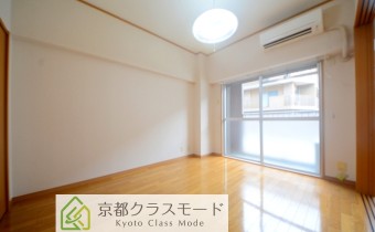 Room6