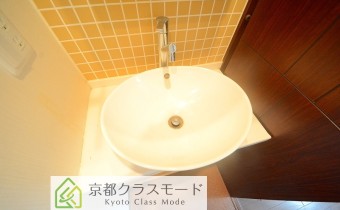 独立洗面台