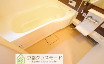 ※室内写真は同建物内の103号室のものです。