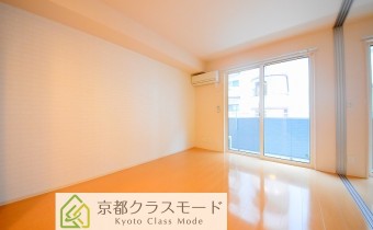 ※室内写真は同建物内の103号室のものです。