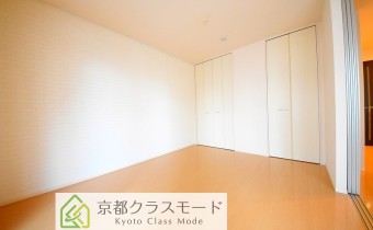 ※室内写真は同建物内の103号室のものです。