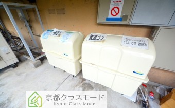 敷地内ゴミ置場