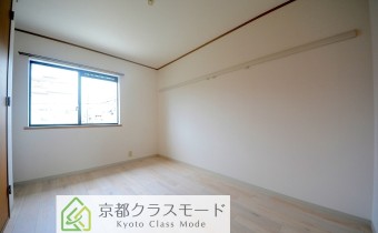Room 6（玄関側）
