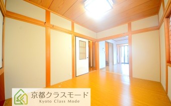 1F:　和室6帖