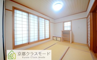 2F:　和室6帖
