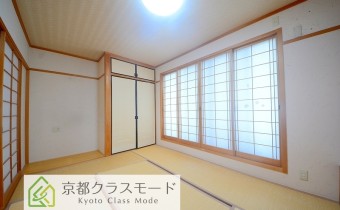 2F:　和室6帖