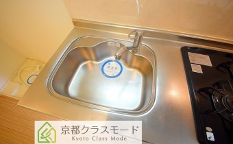 シンク＆調理スペース※同マンション別タイプの写真です