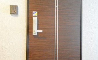 玄関ドア