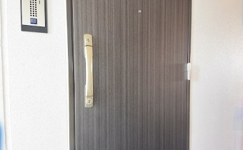 玄関ドア