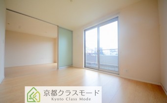 Room 7.4