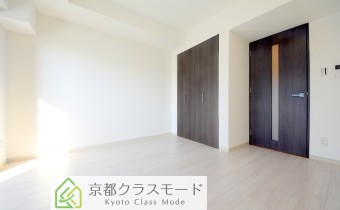 Room 7.4
