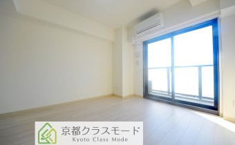 Room 7.4