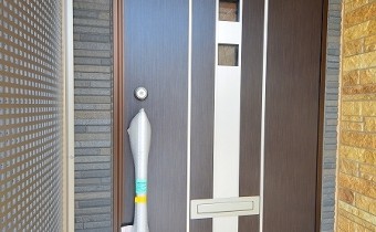 玄関ドア