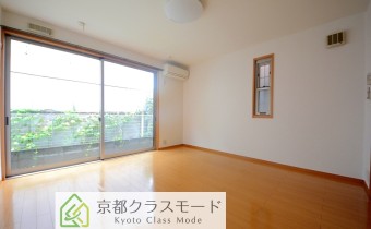 Room8