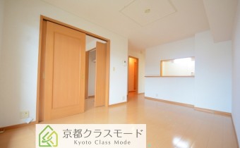 人気のカウンターキッチンタイプの2LDK！陽当たりも良好です♪