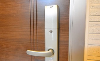 カードキードア
