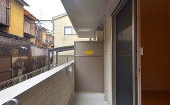 バルコニ－