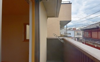 バルコニ－