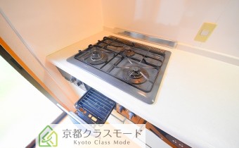 3口ガスコンロ（グリル付き）