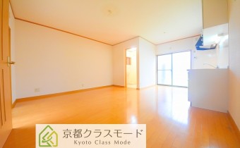 「専用庭＆専用テラス」付きの広々としたお宅です♪