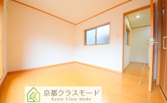 Room 6（玄関側）