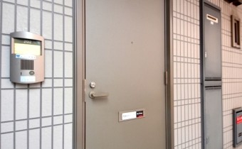 玄関ドア