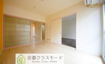 Room6