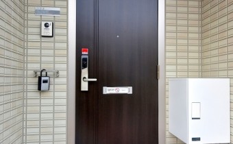 玄関ドア