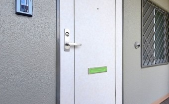 玄関ドア