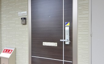 玄関ドア
