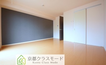広々9.5帖♪アクセントクロスもお洒落です！