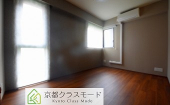 Room7