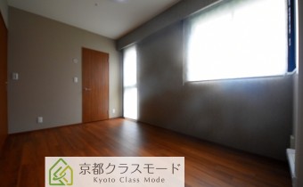 Room7