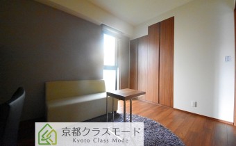 Room6