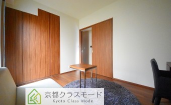 Room6