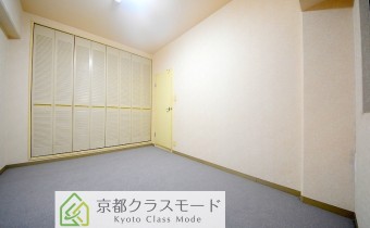 Room6