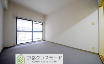 Room6.75
