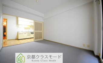 Room6.75