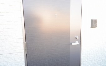 玄関ドア