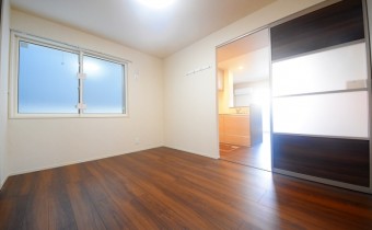 Room6