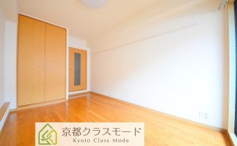 Room6