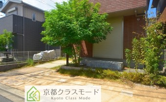 敷地内ガレージ