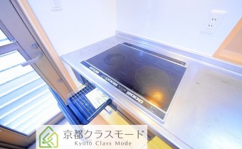 IH3口コンロ（グリル付き）