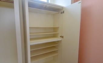 シューズボックス