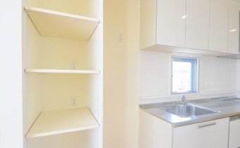 冷蔵庫置場＆電化製品収納ラック