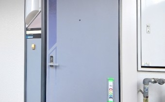 玄関ドア